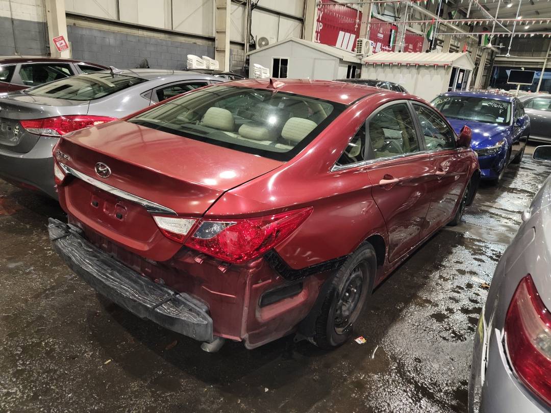 2012 HYUNDAI SONATA — 250936 Miles — Lot H378352 - Marhaba Auctions Used Cars - Image 4