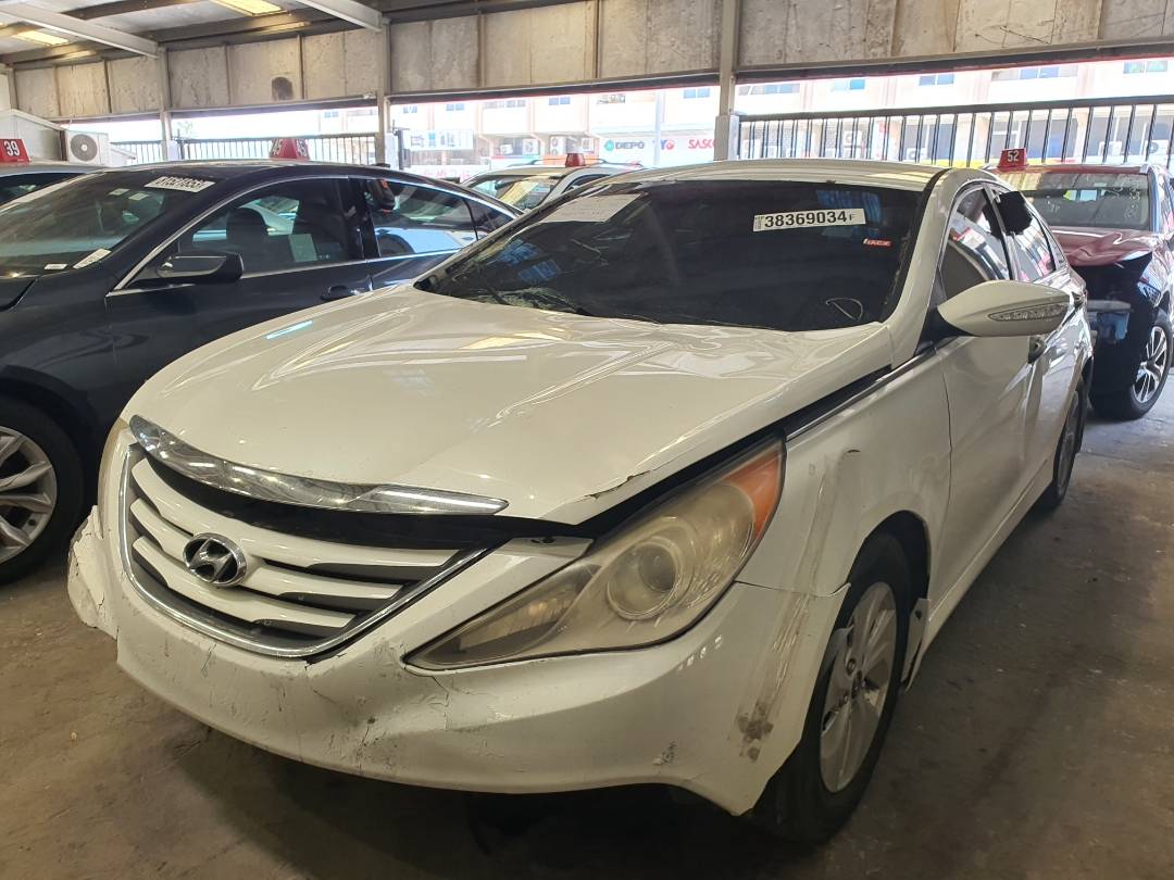2014 HYUNDAI SONATA — 153402 Miles — Lot H816651 — Main - Marhaba Auctions Used Cars - Image 5