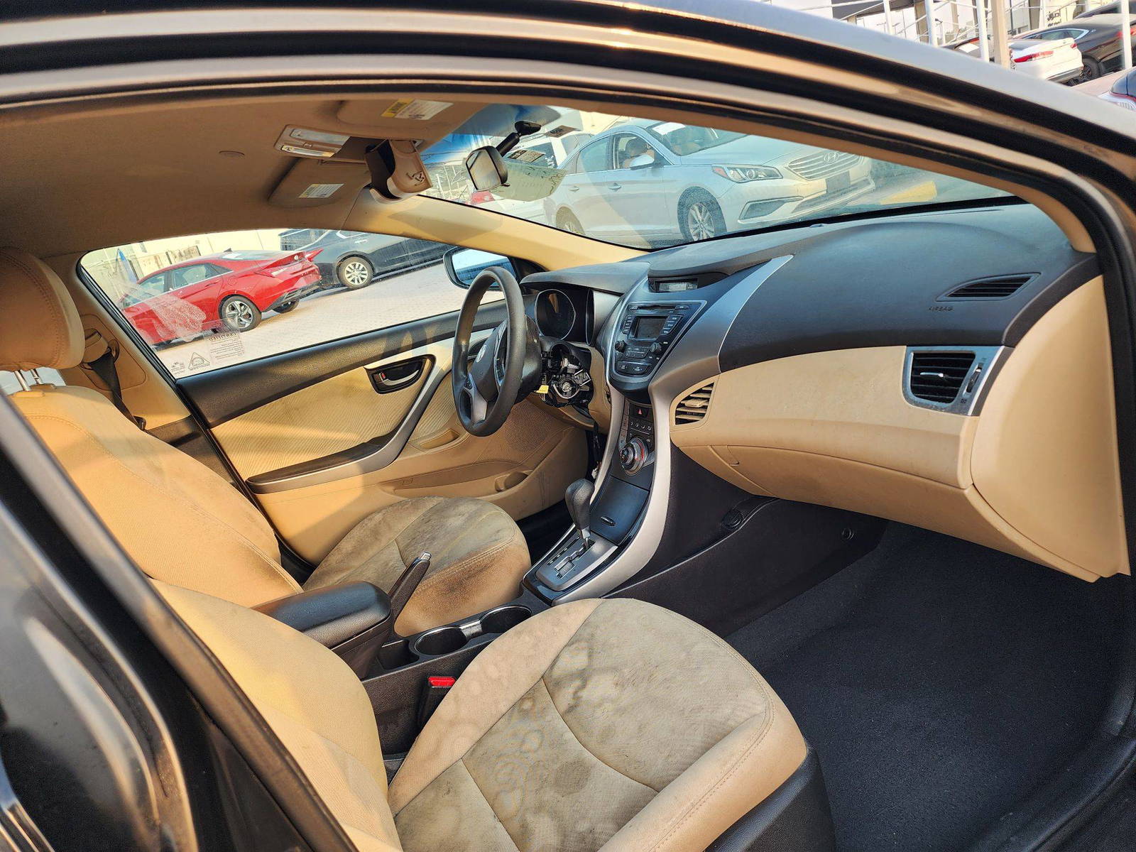 2013 HYUNDAI ELANTRA — 150736 Miles — Lot 38632989 — Souq - Marhaba Auctions Used Cars - Image 5
