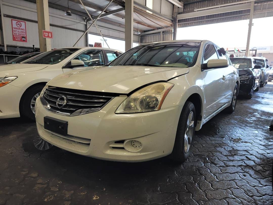 2010 NISSAN ALTIMA — 318531 KM — Lot 98AC184873 — Main - Marhaba Auctions Used Cars - Image 5