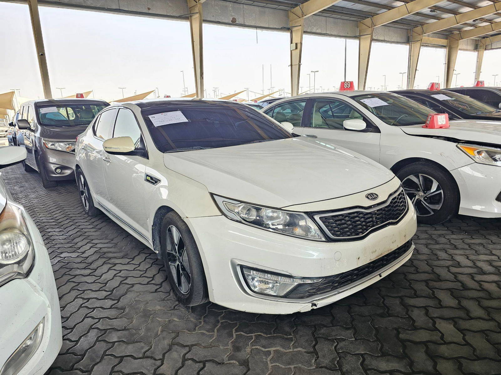 2012 KIA K5 — 300011 KM — Lot 005706 — Souq - Marhaba Auctions Used Cars - Image 3