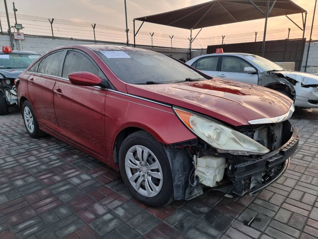 2011 HYUNDAI SONATA — 219171 Miles — Lot 072598 — Main - Marhaba Auctions Used Cars - Image 4