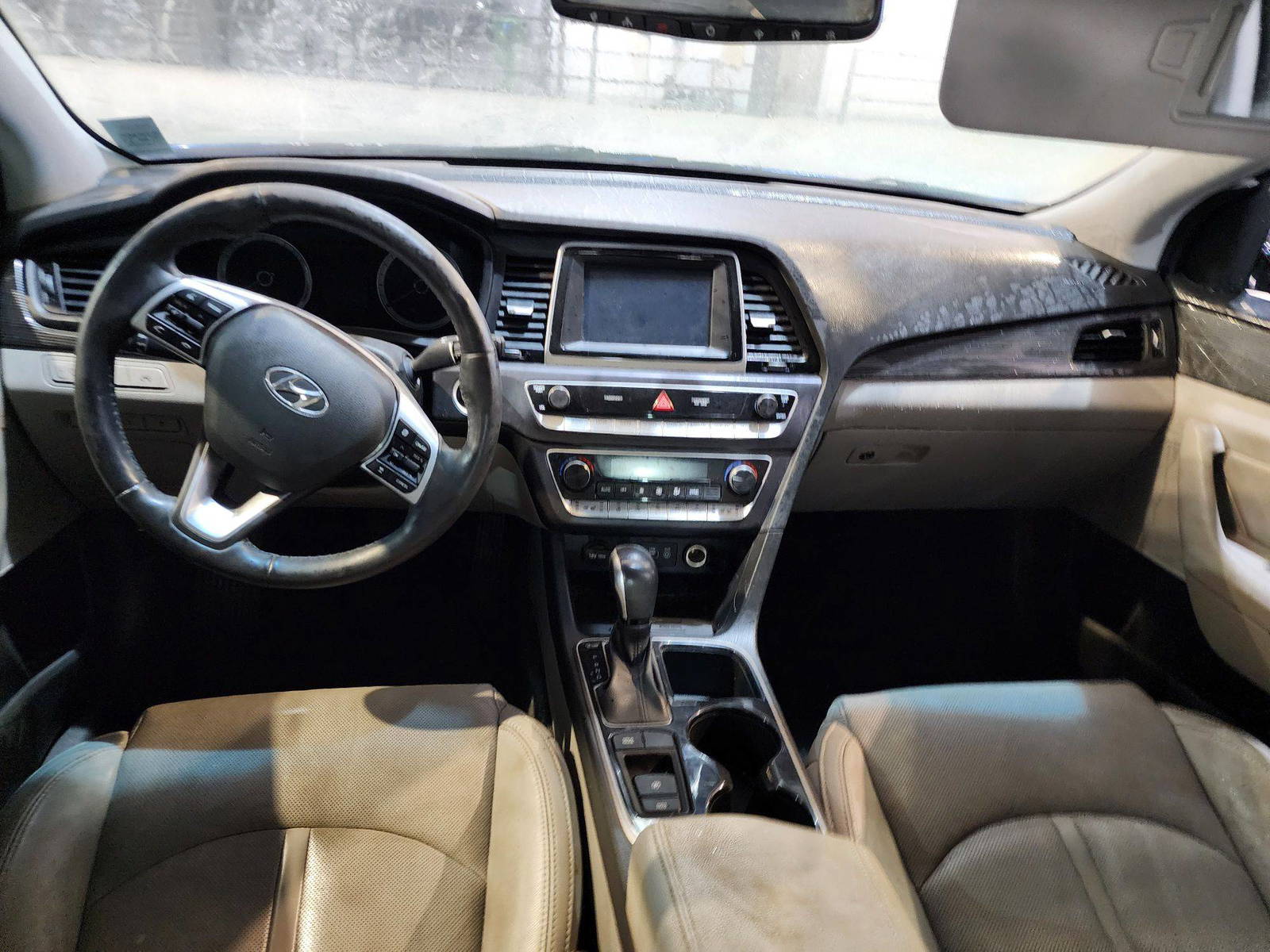 2018 HYUNDAI SONATA — 70572 Miles — Lot 719817 — Souq - Marhaba Auctions Used Cars - Image 8