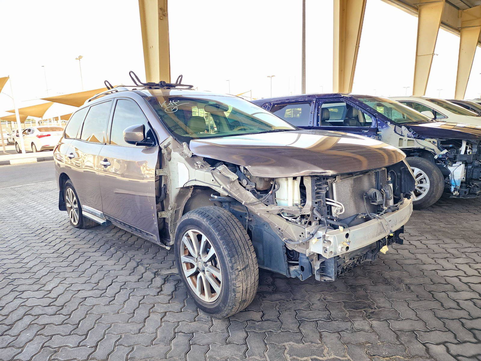 2013 NISSAN PATHFINDER — 217078 Miles — Lot C672198 — Souq - Marhaba Auctions Used Cars - Image 5