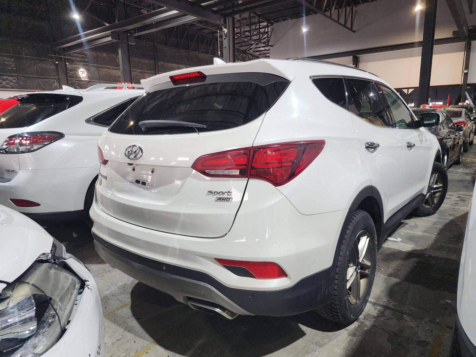 HYUNDAI SANTA FE 2017 - Marhaba Auction Used Cars - Image 4