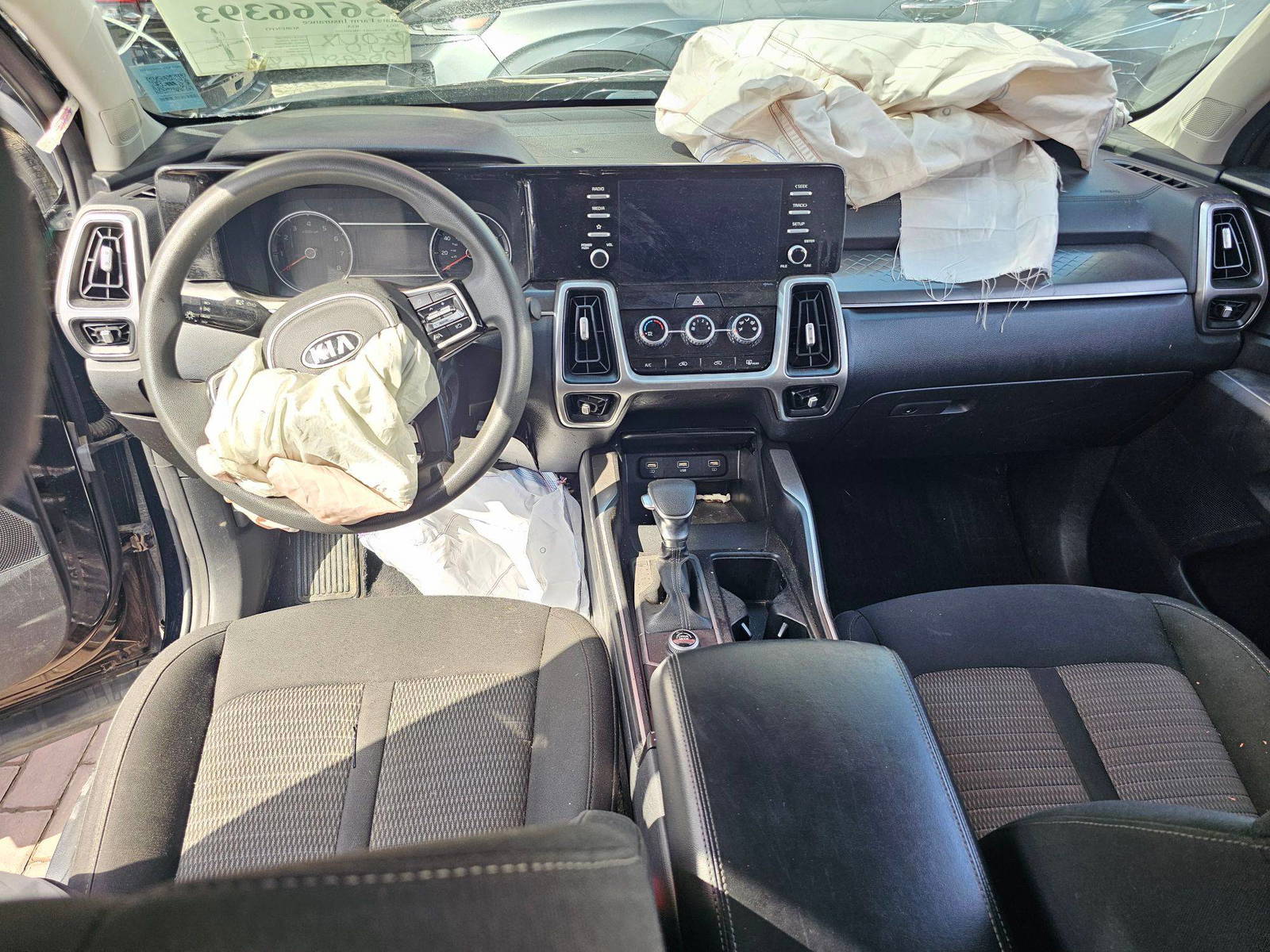 KIA SORENTO 2021 - Marhaba Auction Used Cars - Image 7