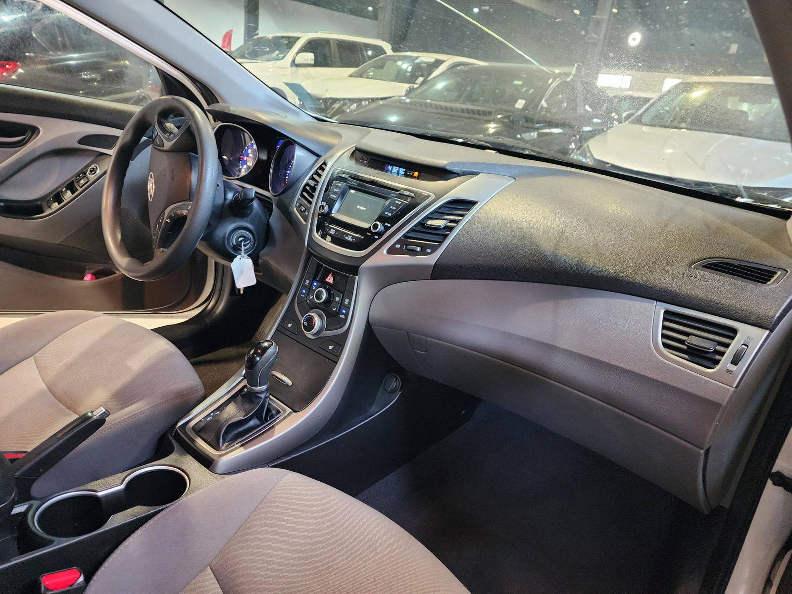 2014 HYUNDAI ELANTRA — 214570 Miles — Lot 39465044 — Al Quoz - Marhaba Auctions Used Cars - Image 8