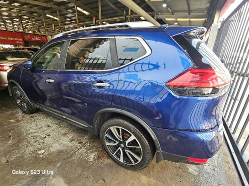 2017 NISSAN ROGUE at Marhaba Auctions