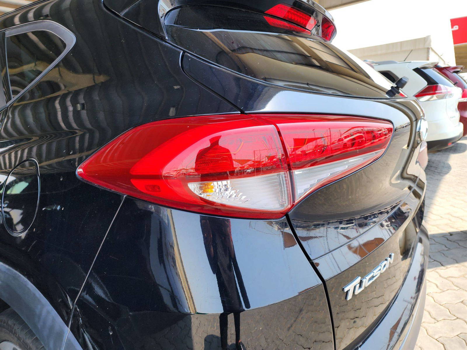2016 HYUNDAI TUCSON — 96017 Miles — Lot 48879164 — Main - Marhaba Auctions Used Cars - Image 11