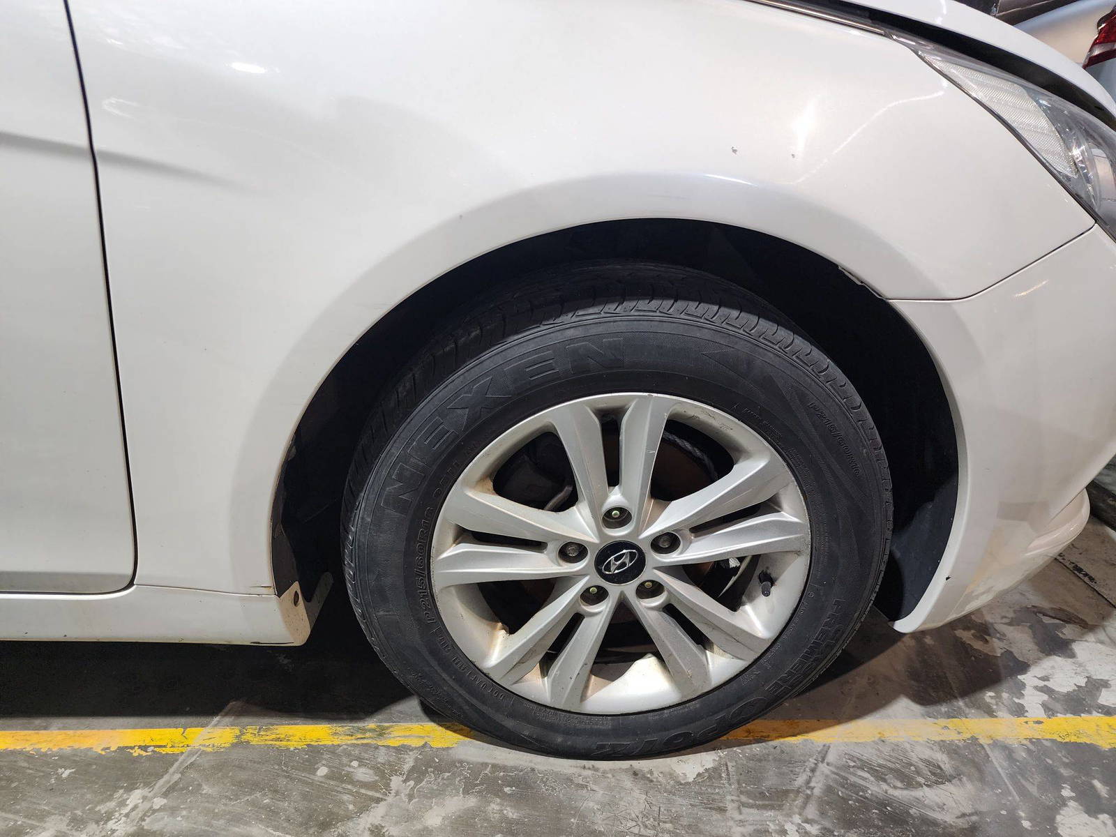 2012 HYUNDAI SONATA — 164230 KM — Lot 215487 — Al Quoz - Marhaba Auctions Used Cars - Image 12