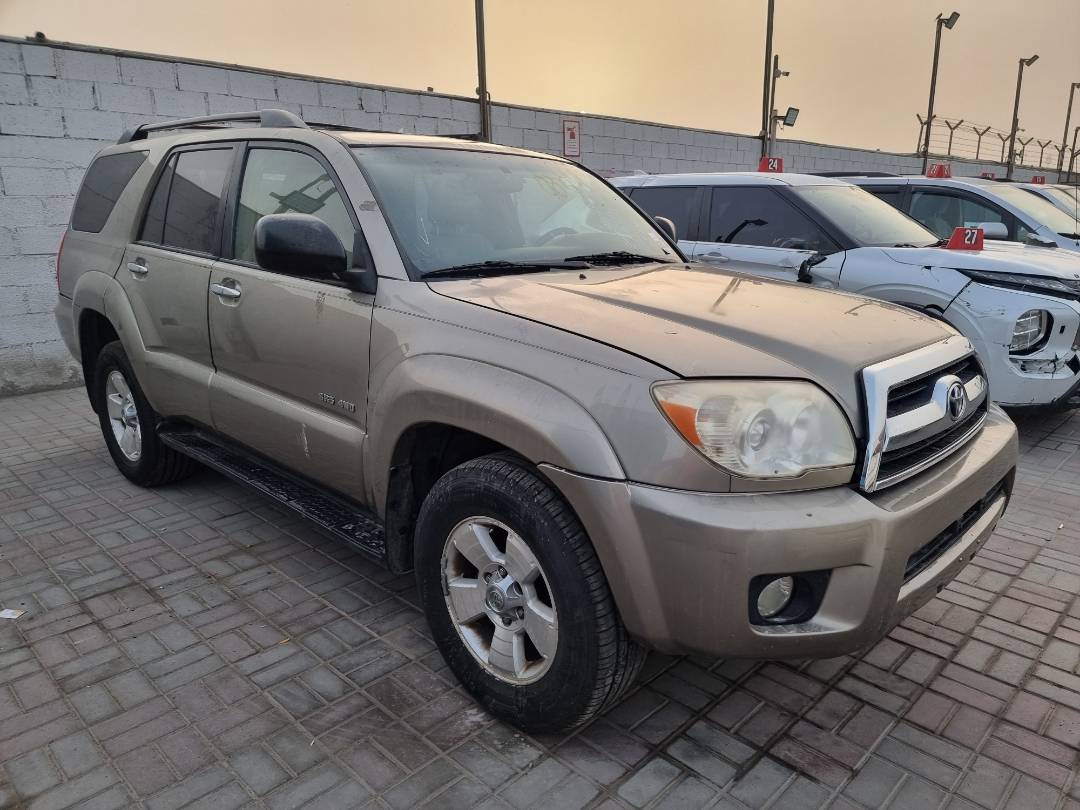 2006 TOYOTA 4RUNNER SR5 — 289286 Miles — Lot 215487 — Ind. 12 - Marhaba Auctions Used Cars - Image 3
