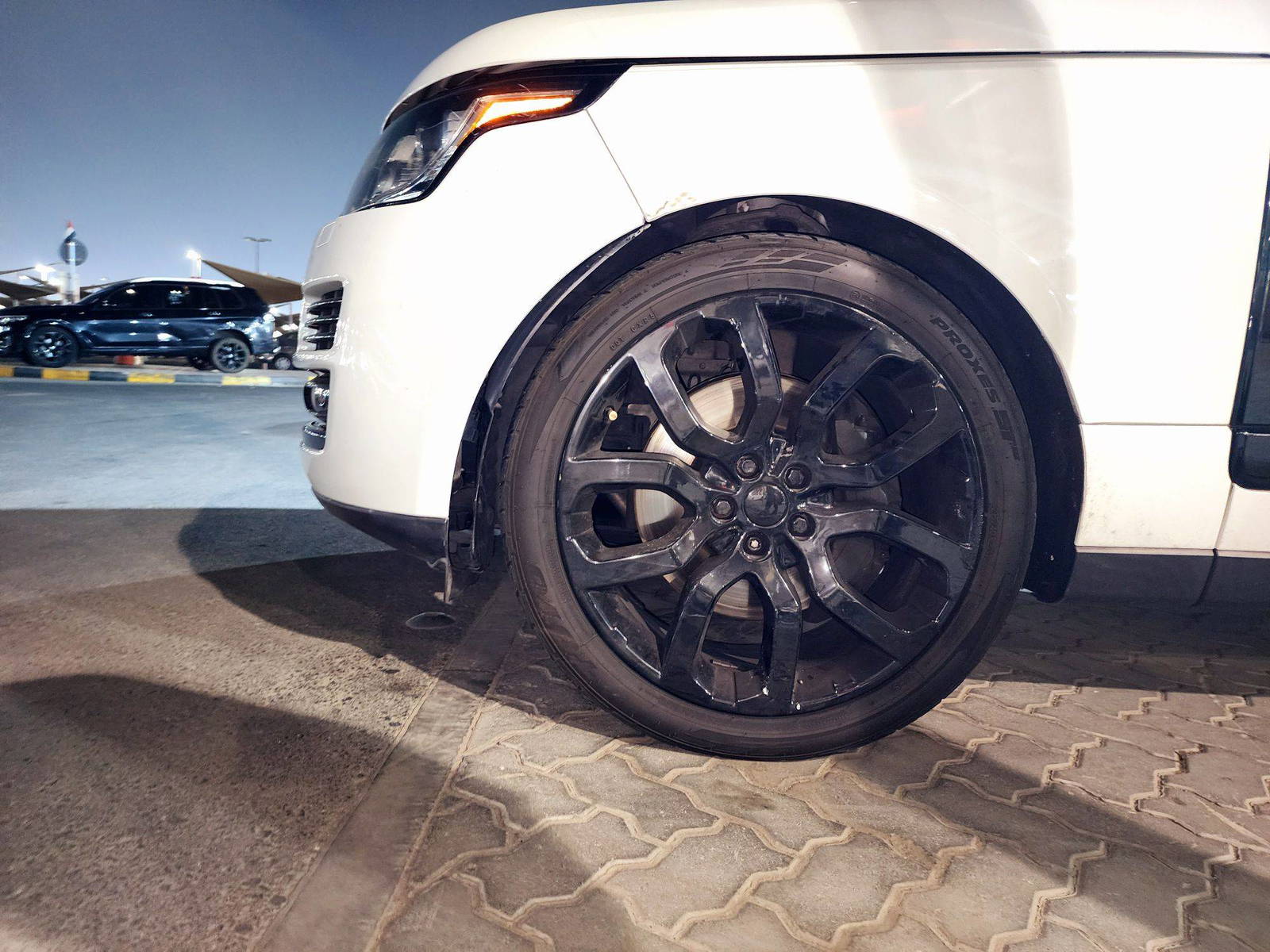 2016 LAND ROVER RANGE ROVER — 107154 Miles — Lot VF0GA270005 — Main - Marhaba Auctions Used Cars - Image 11