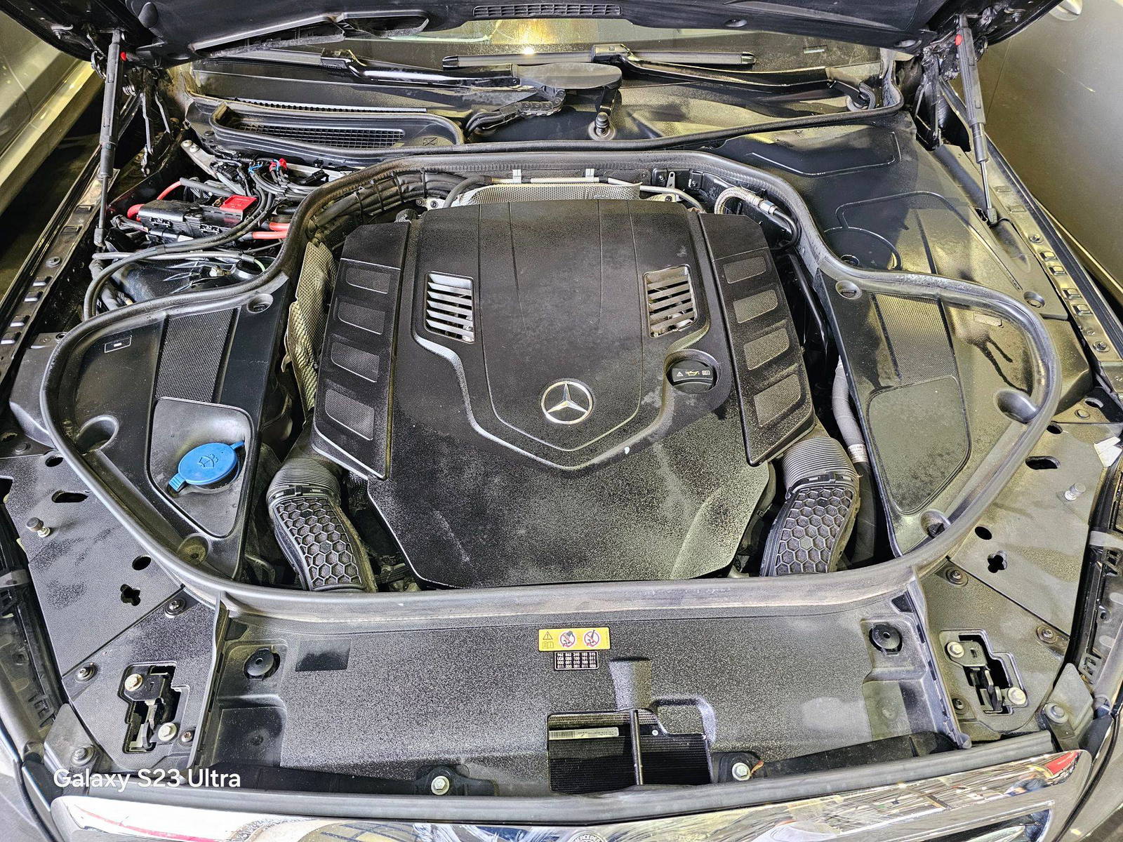 MERCEDES BENZ S 560 2018 - Marhaba Auction Used Cars - Image 10