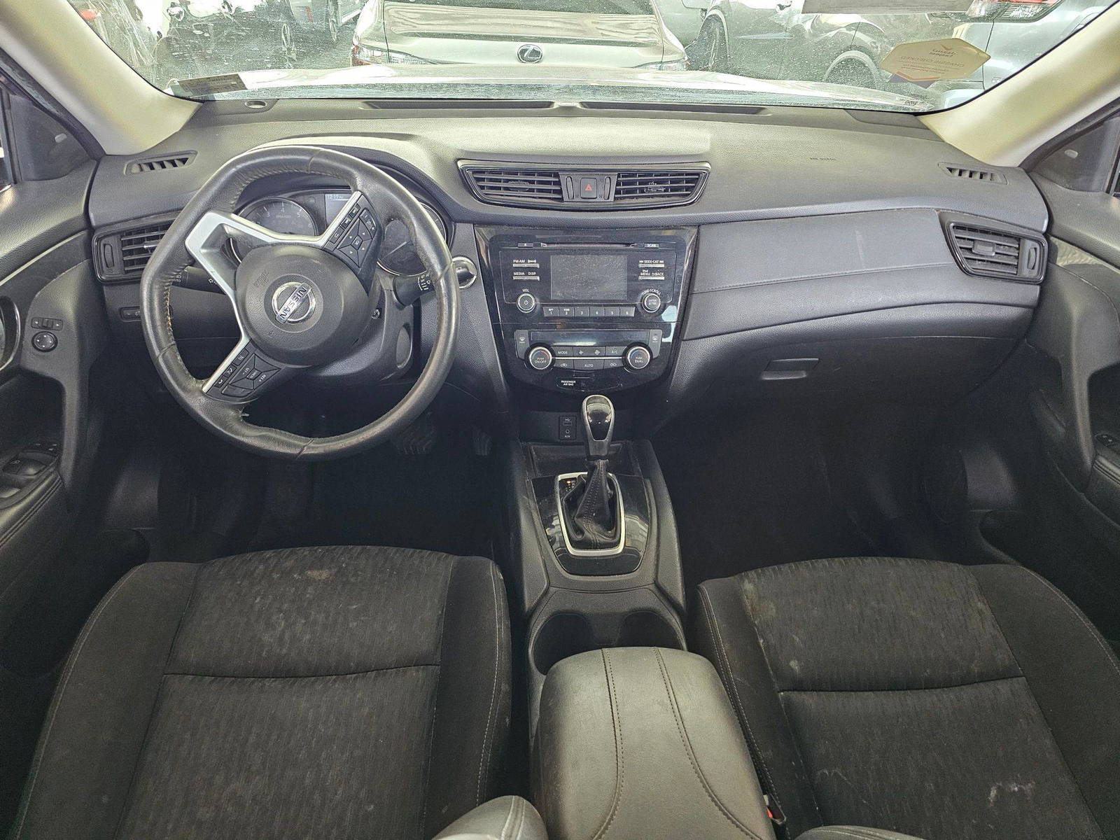NISSAN ROGUE 2017 - Marhaba Auction Used Cars - Image 6