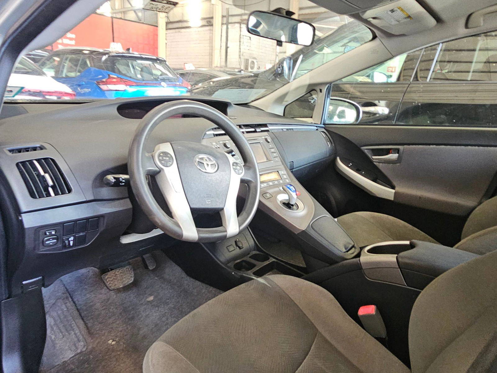 2012 TOYOTA PRIUS — 259050 Miles — Lot 43942213 — Main - Marhaba Auctions Used Cars - Image 8