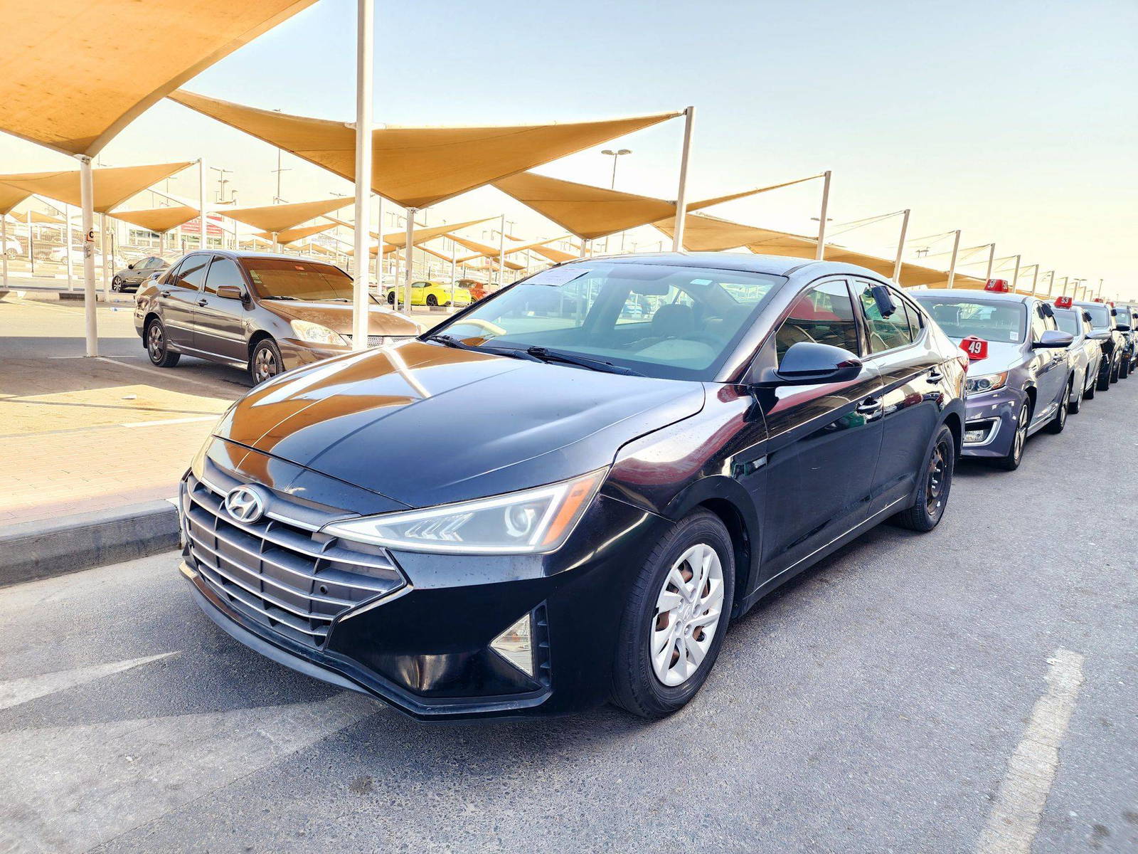 2019 HYUNDAI ELANTRA — 48224 Miles — Lot KH487875 — Souq - Marhaba Auctions Used Cars - Image 5