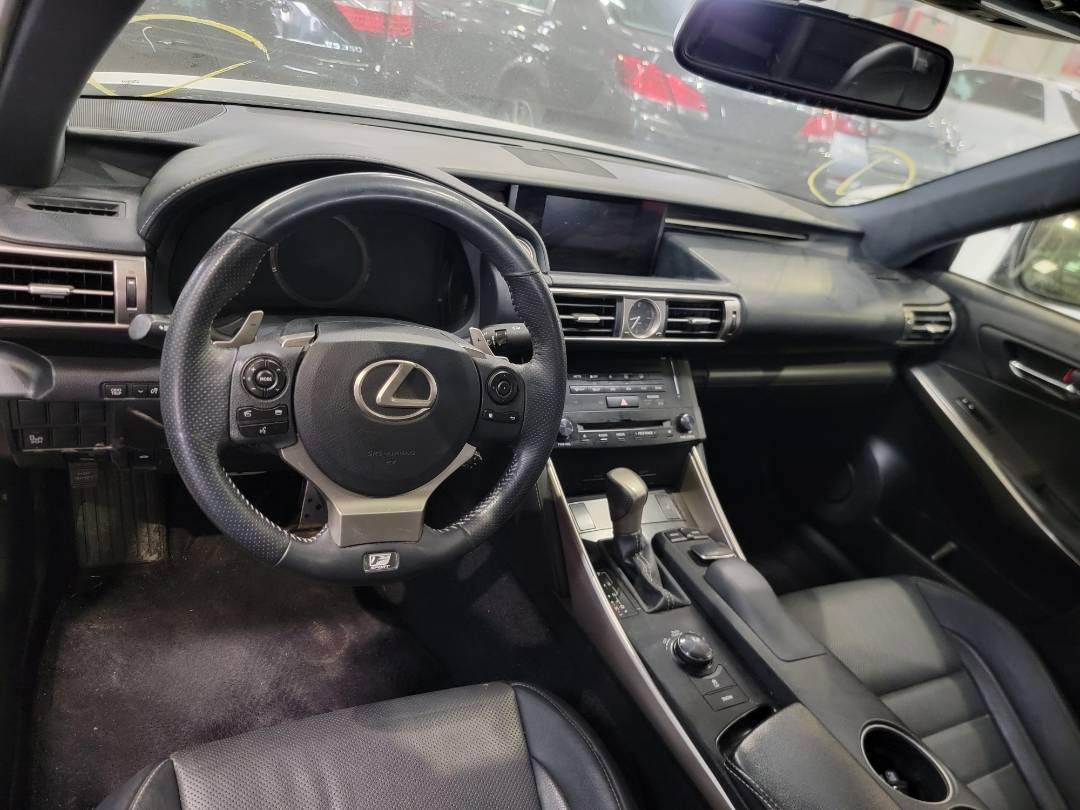 2014 LEXUS IS 250 — 222357 Miles — Lot XE5013680 — Main - Marhaba Auctions Used Cars - Image 8