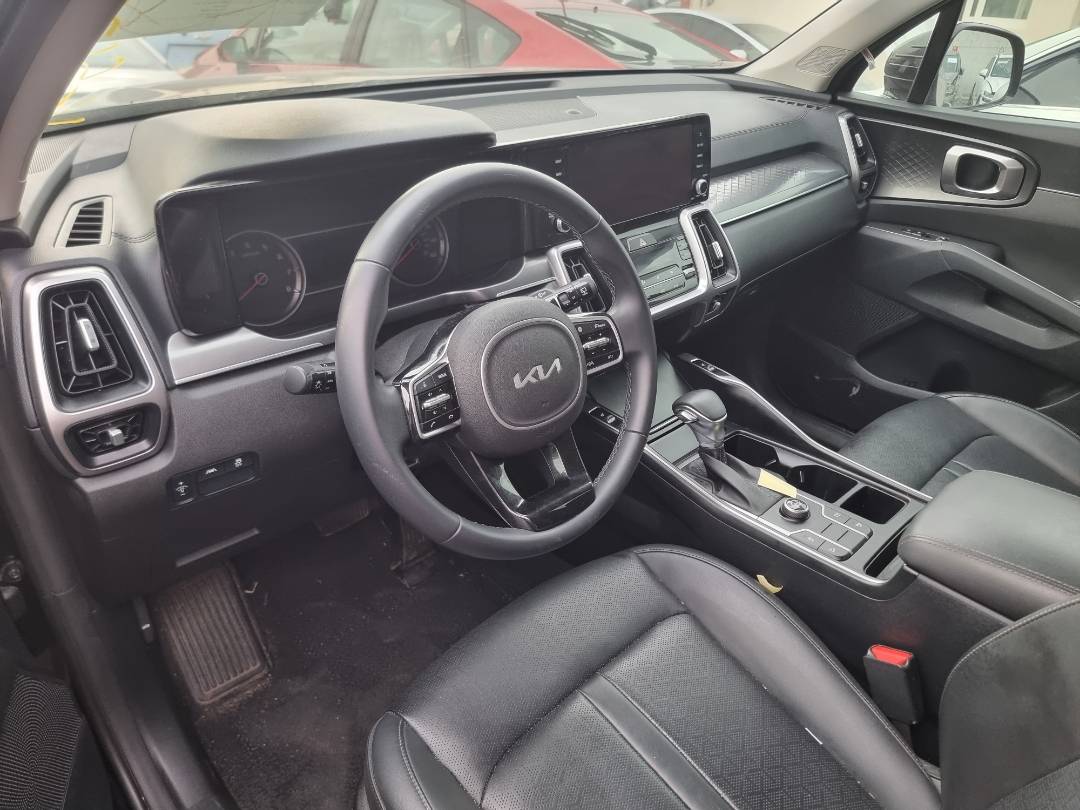 2023 KIA SORENTO — 37720 Miles — Lot G235672 — Main - Marhaba Auctions Used Cars - Image 5