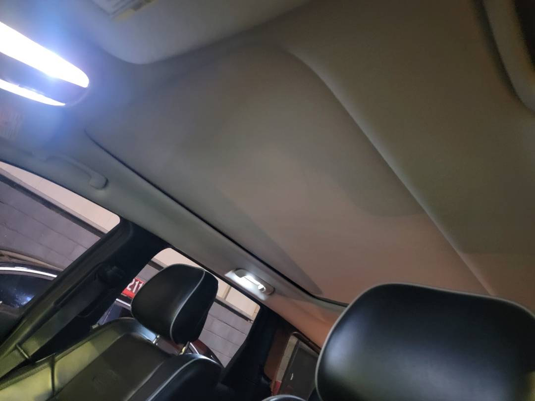 JEEP Grand Cherokee 2011 - Marhaba Auction Used Cars - Image 10