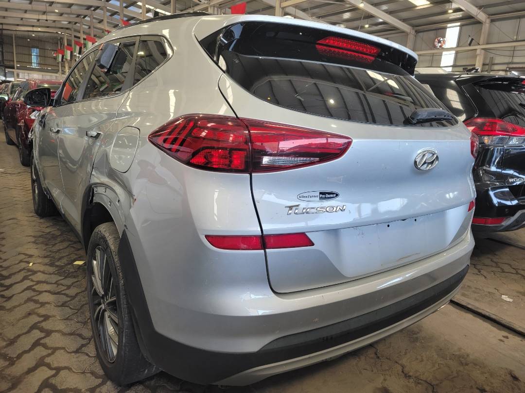 2019 HYUNDAI TUCSON — 121998 Miles — Lot 985274 — Main - Marhaba Auctions Used Cars - Image 5