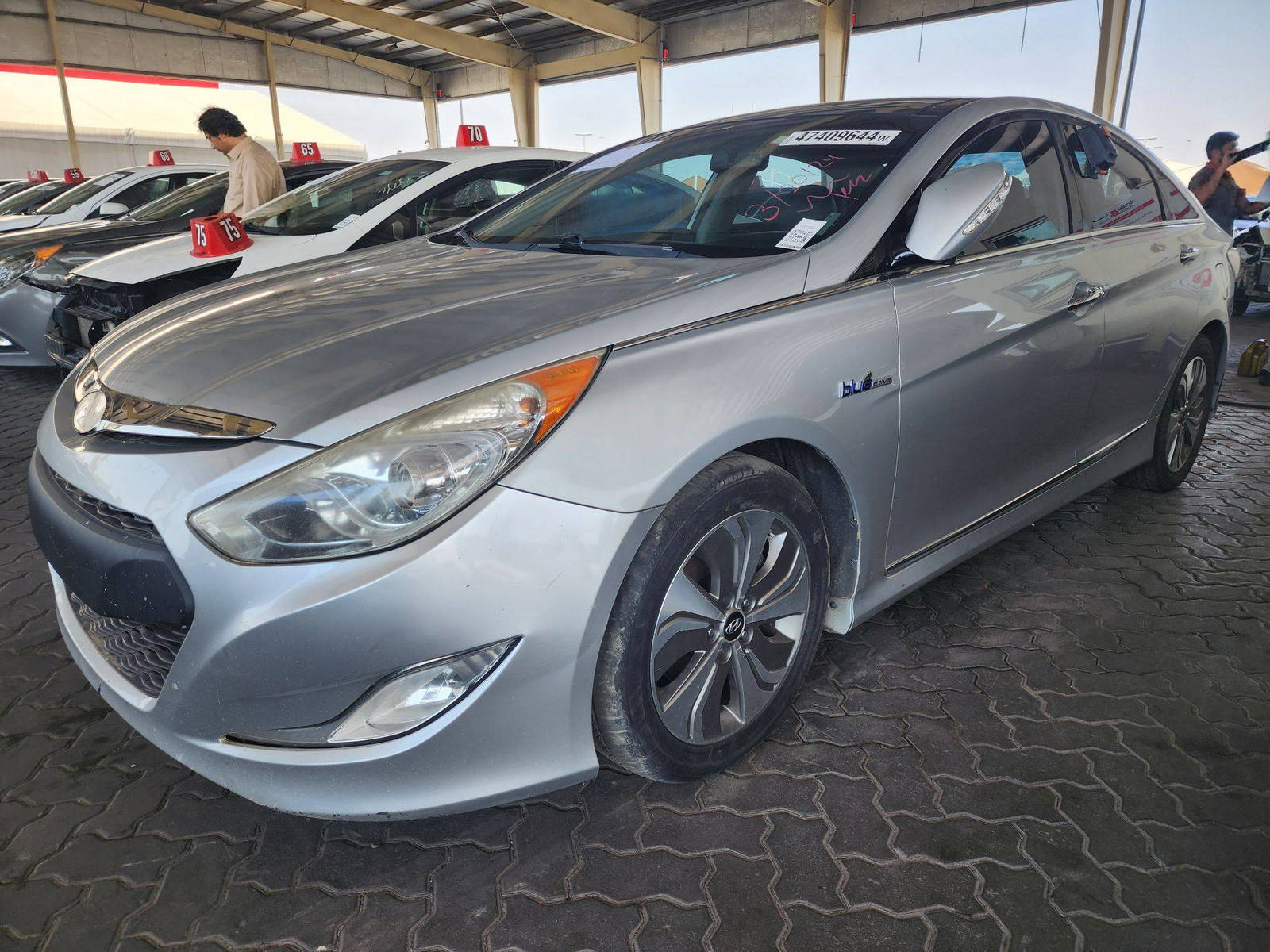 2014 HYUNDAI SONATA — 146758 Miles — Lot 47409644 — Souq - Marhaba Auctions Used Cars - Image 4