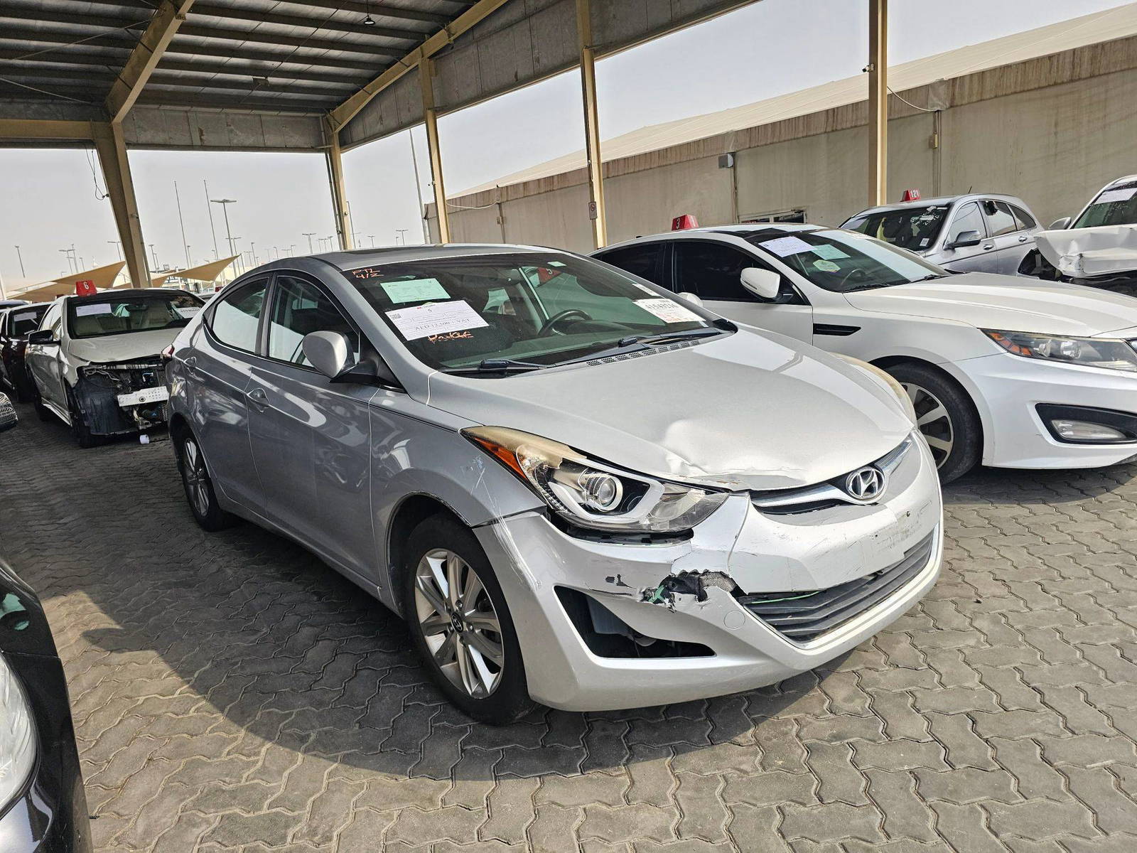 2015 HYUNDAI ELANTRA — 151348 Miles — Lot 41543216 — Ind. 12 - Marhaba Auctions Used Cars - Image 4