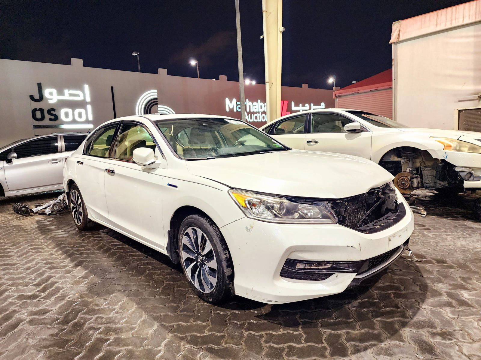 2017 HONDA ACCORD — 228864 Miles — Lot 71102534 — Souq - Marhaba Auctions Used Cars - Image 4