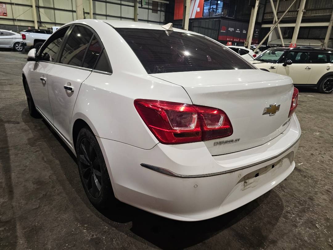 2015 CHEVROLET CRUIZE — 134378 KM — Lot FK023913 — Main - Marhaba Auctions Used Cars - Image 3
