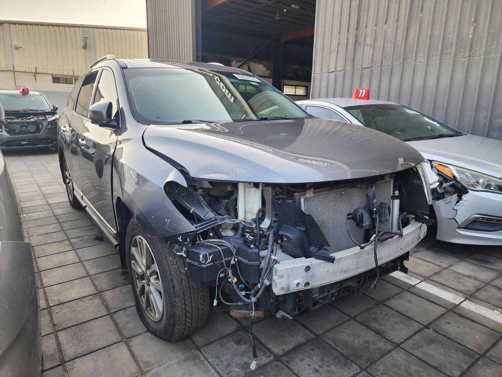 2015 NISSAN PATHFINDER — 217650 KM — Lot 53834035 — Al Quoz - Marhaba Auctions Used Cars - Image 5