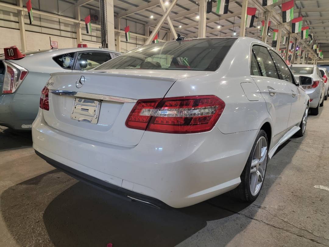 2012 MERCEDES BENZ E 350 — 217847 Miles — Lot 559278 — Main - Marhaba Auctions Used Cars - Image 3