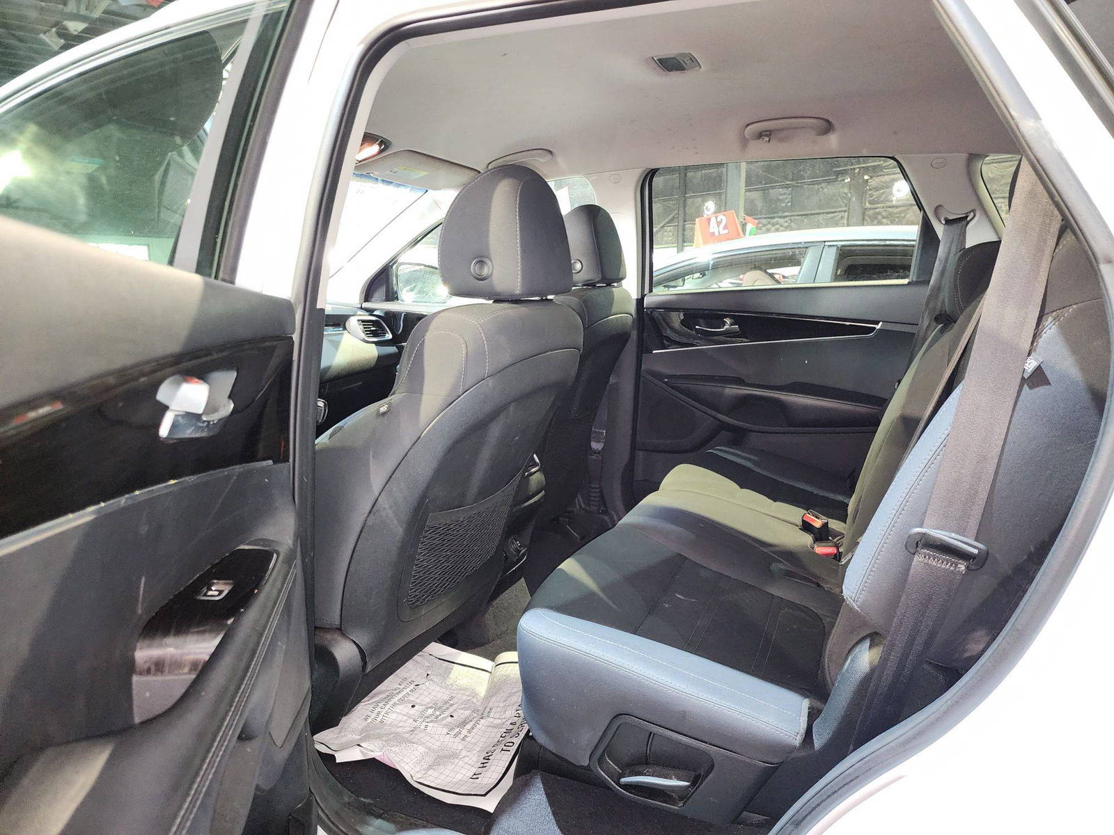 KIA SORENTO 2019 - Marhaba Auction Used Cars - Image 8