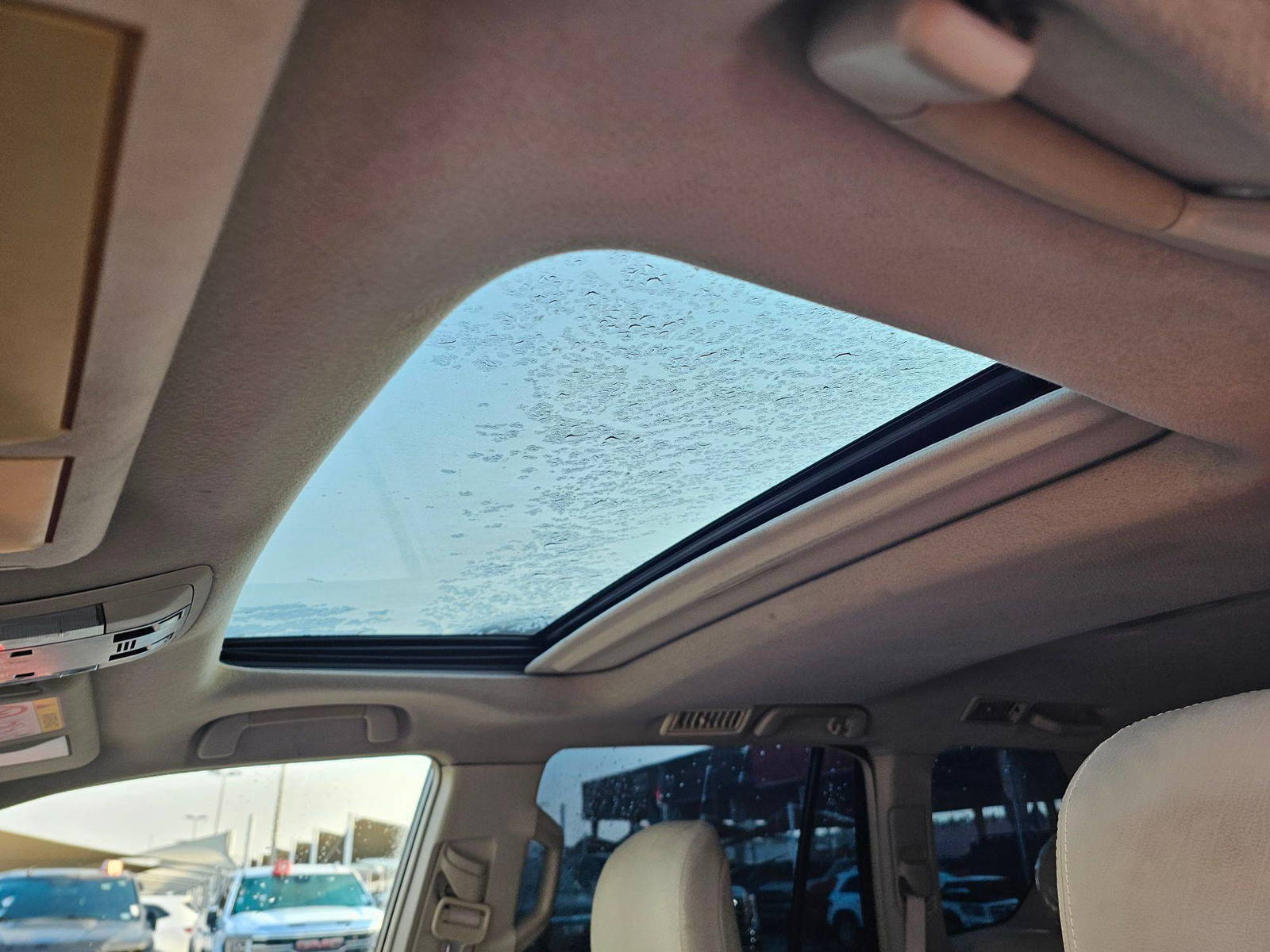 TOYOTA PRADO 2013 - Marhaba Auction Used Cars - Image 9