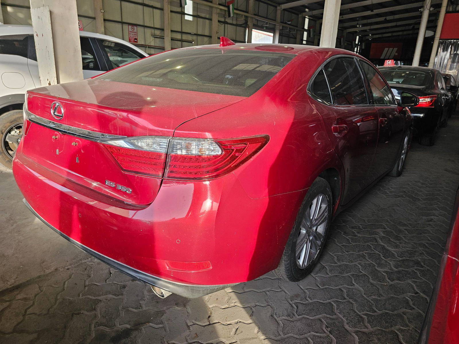 2015 LEXUS ES 350 — 179395 Miles — Lot 8F2206447 — Main - Marhaba Auctions Used Cars - Image 5