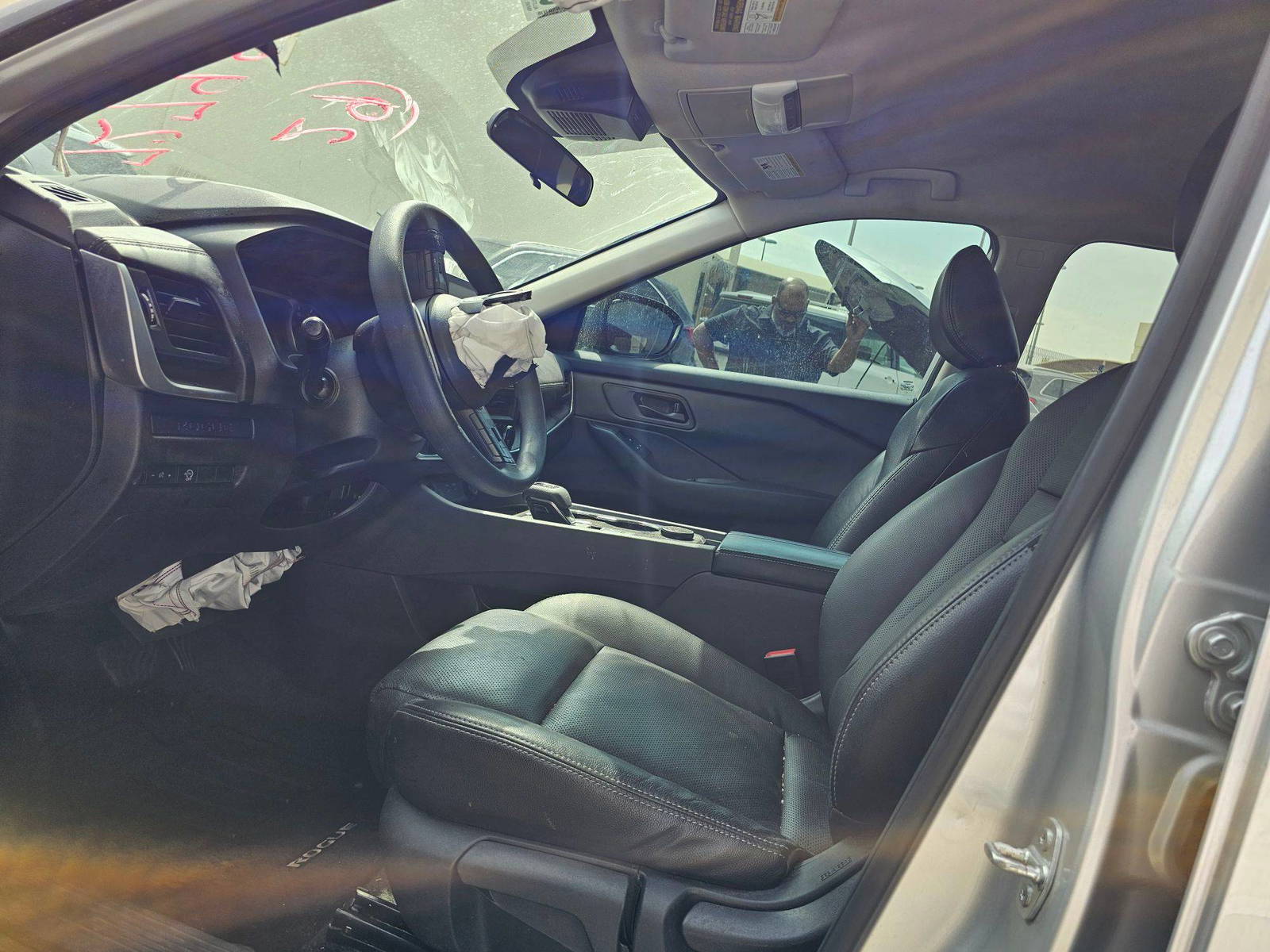 NISSAN ROGUE 2024 - Marhaba Auction Used Cars - Image 7