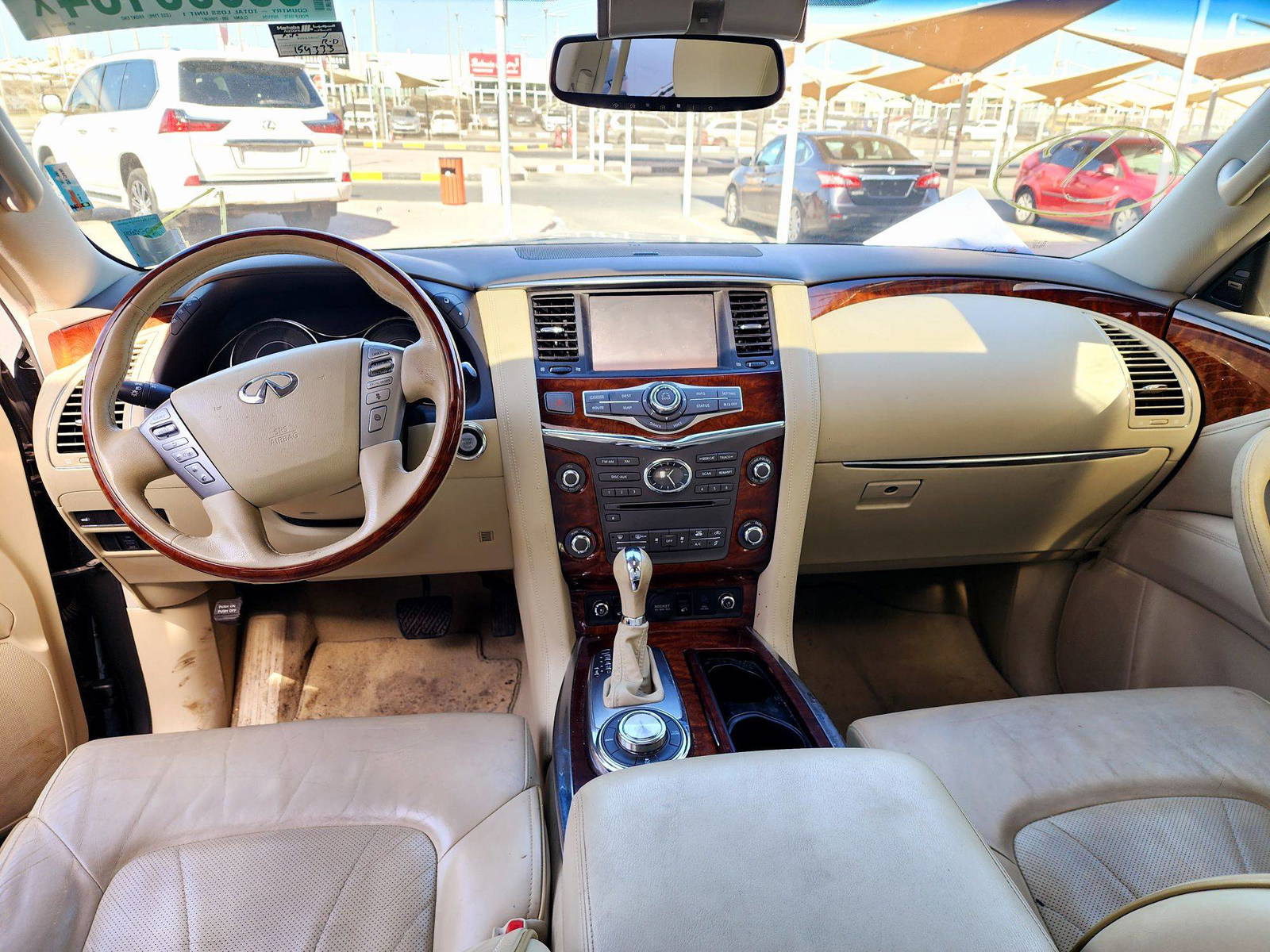 2015 INFINITI QX80 — 154333 Miles — Lot 65805134 — Souq - Marhaba Auctions Used Cars - Image 7