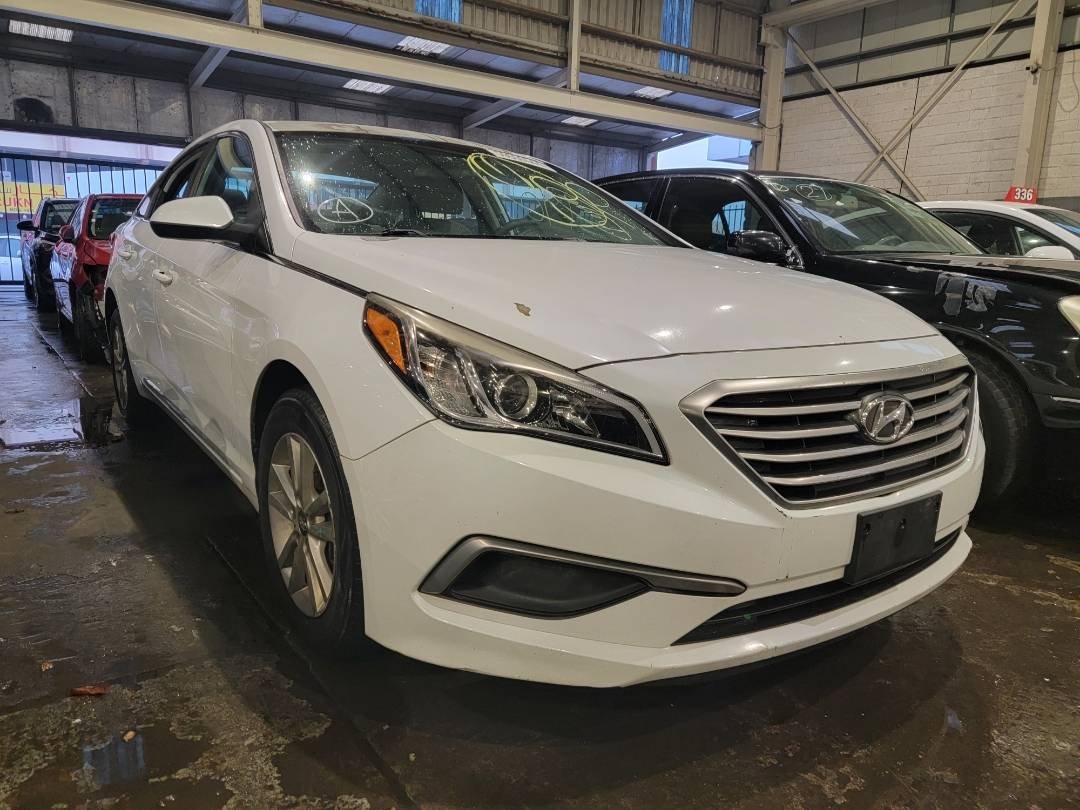 2016 HYUNDAI SONATA — 119481 Miles — Lot GH280582 — Main - Marhaba Auctions Used Cars - Image 4