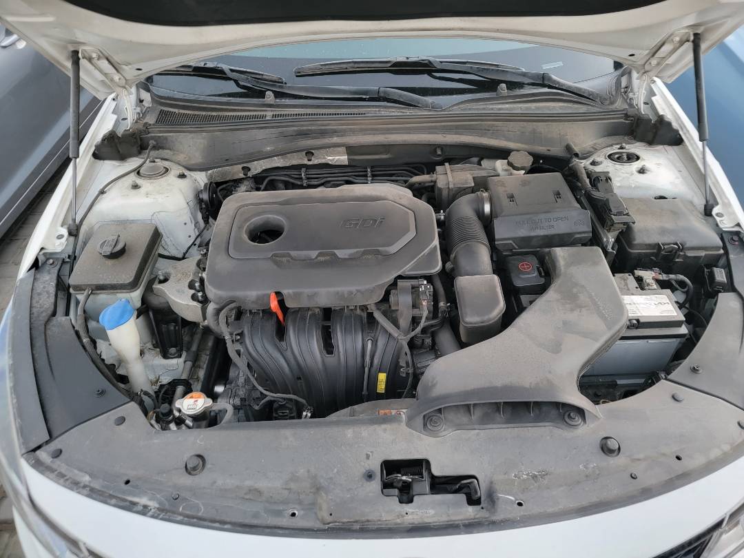 2017 KIA OPTIMA — 137 501 Miles — Lot HG122742 — Main - Marhaba Auctions Used Cars - Image 10