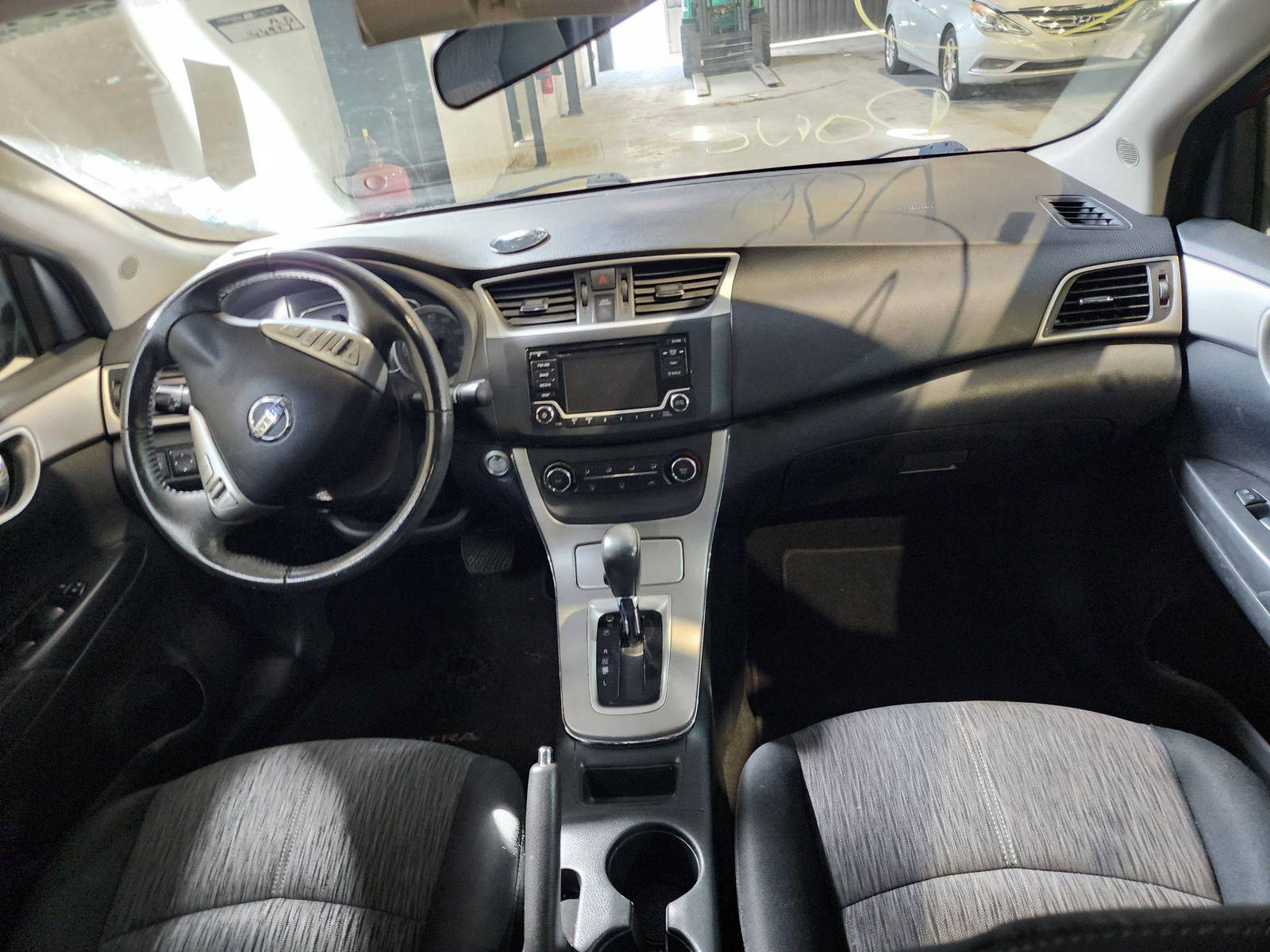 2015 NISSAN SENTRA — 144927 Miles — Lot 237631 — Al Quoz - Marhaba Auctions Used Cars - Image 8