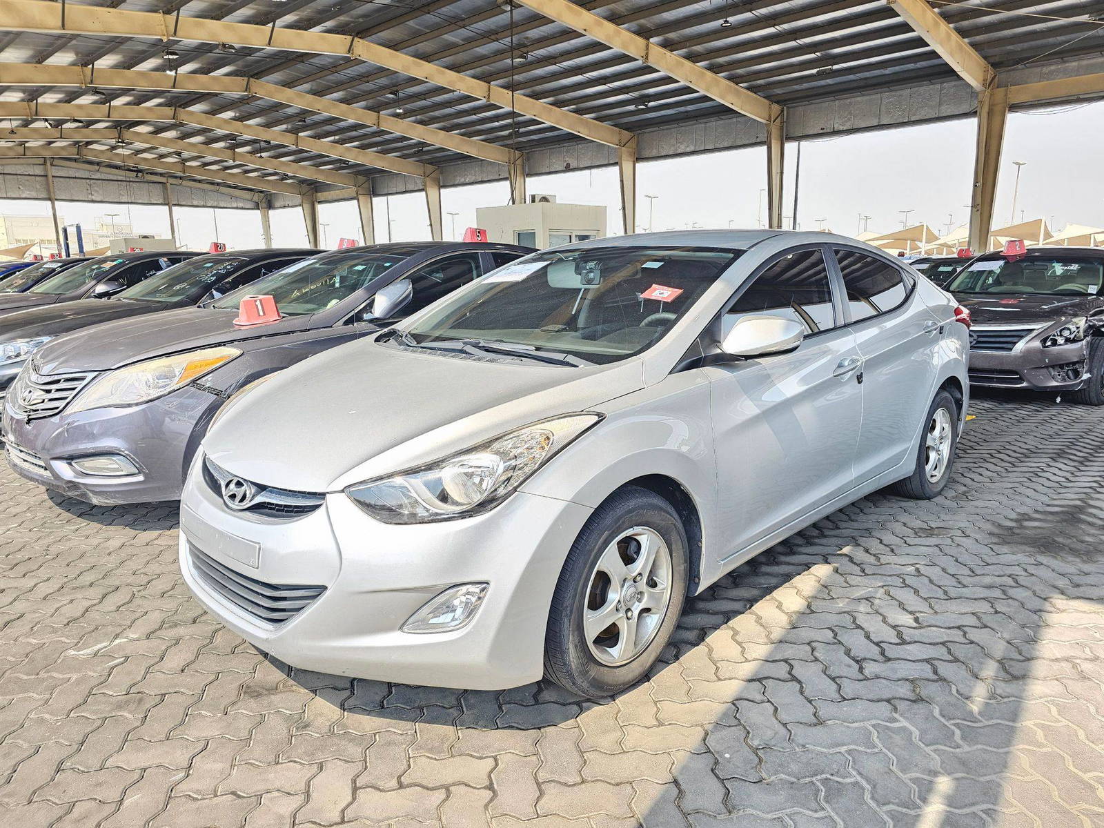 2011 HYUNDAI AVANTE — 197063 KM — Lot 108609 — Souq - Marhaba Auctions Used Cars - Image 3