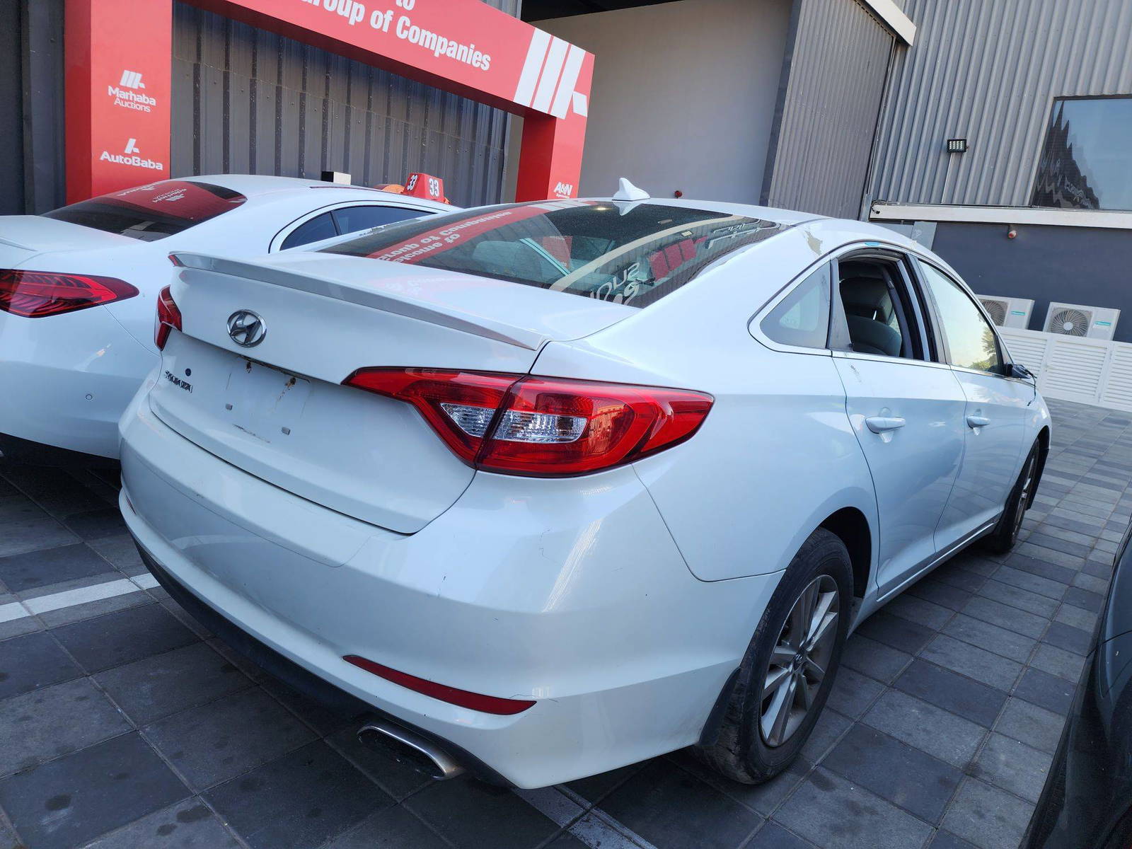 2015 HYUNDAI SONATA — 145267 Miles — Lot 36476 — Al Quoz - Marhaba Auctions Used Cars - Image 3