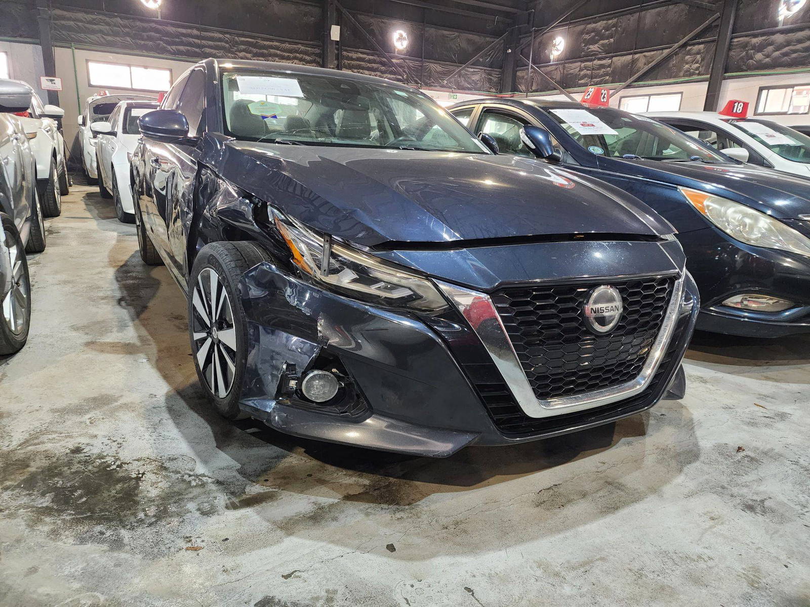 2019 NISSAN ALTIMA — 159633 Miles — Lot 143445 — Souq - Marhaba Auctions Used Cars - Image 4