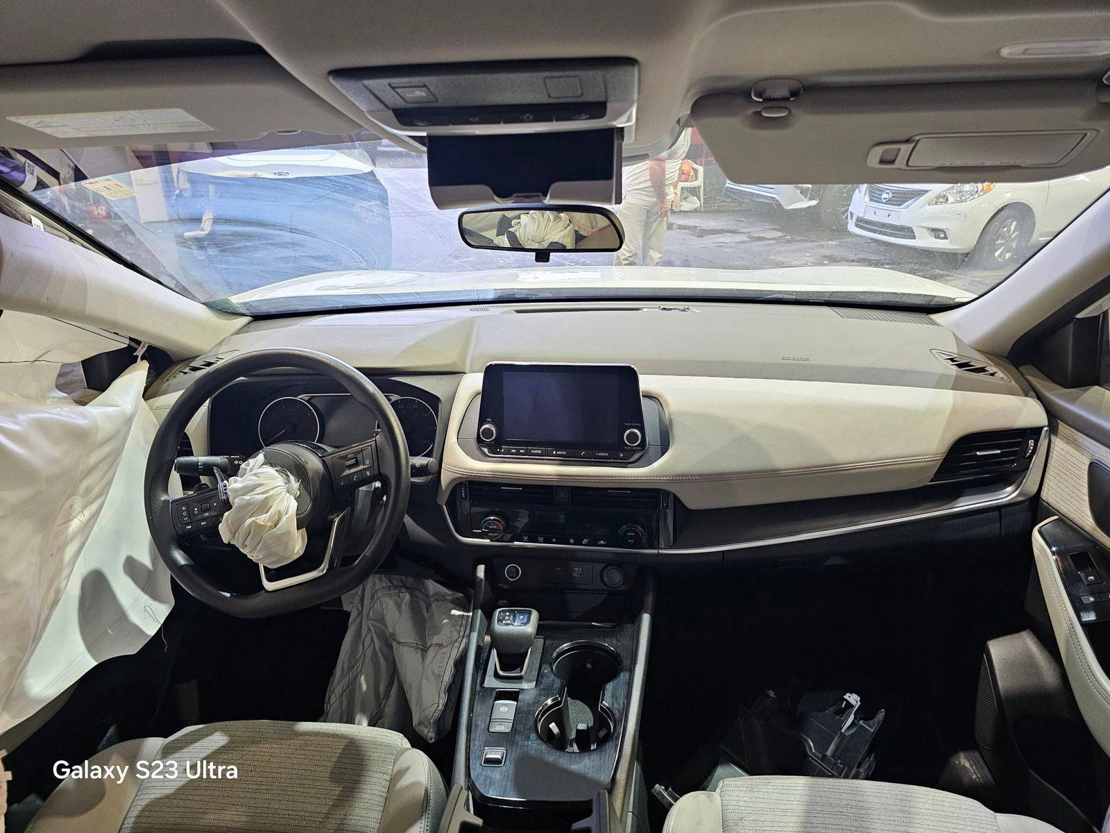 NISSAN ROGUE 2022 - Marhaba Auction Used Cars - Image 8