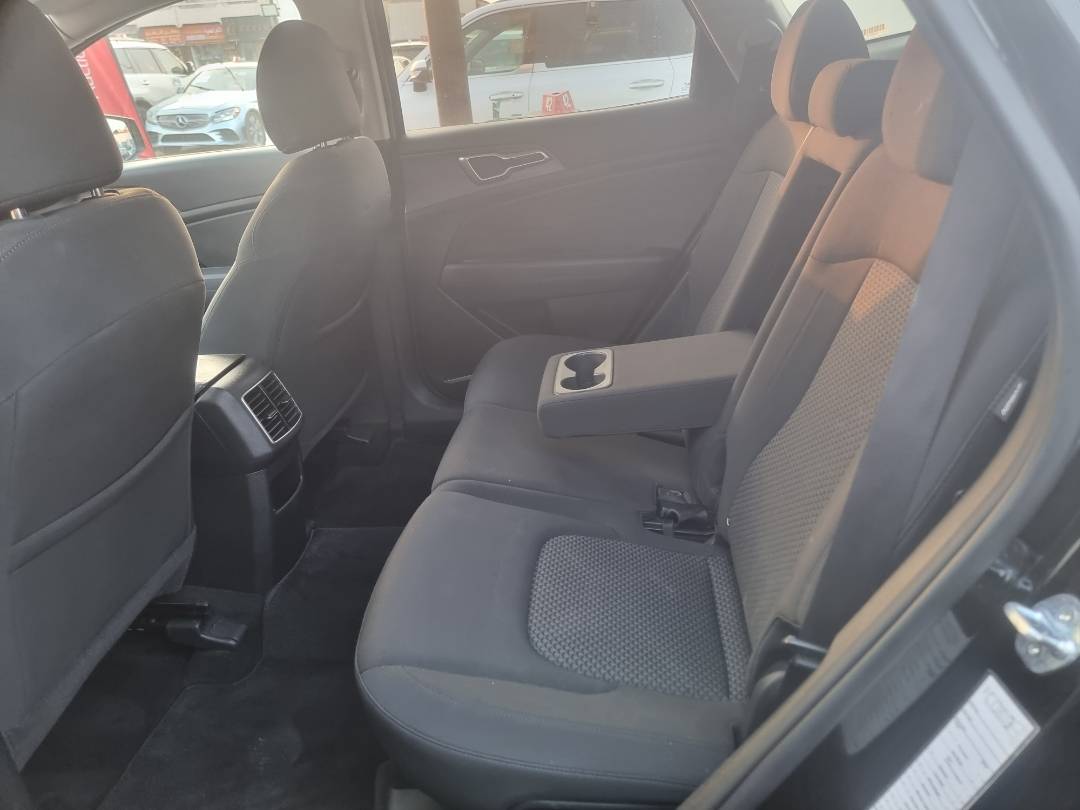 2024 KIA SPORTAGE — 40975 KM — Lot R7261790 — Ind. 12 - Marhaba Auctions Used Cars - Image 5