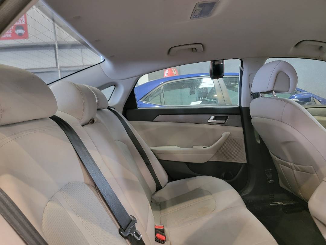 2015 HYUNDAI SONATA — 171665 Miles — Lot H011521 — Main - Marhaba Auctions Used Cars - Image 5