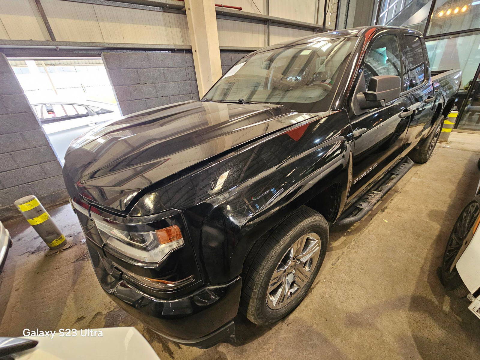 CHEVROLET SILVERADO 2017 - Marhaba Auction Used Cars - Image 4