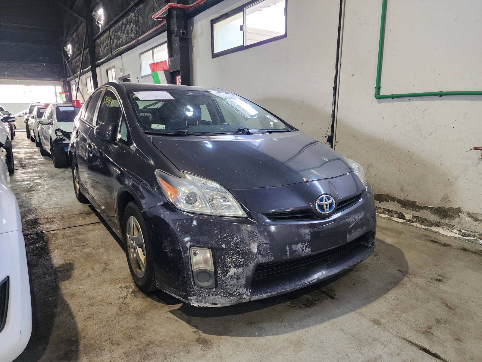 2010 TOYOTA PRIUS — 261397 Miles — Lot 086768 — Al Quoz - Marhaba Auctions Used Cars - Image 5