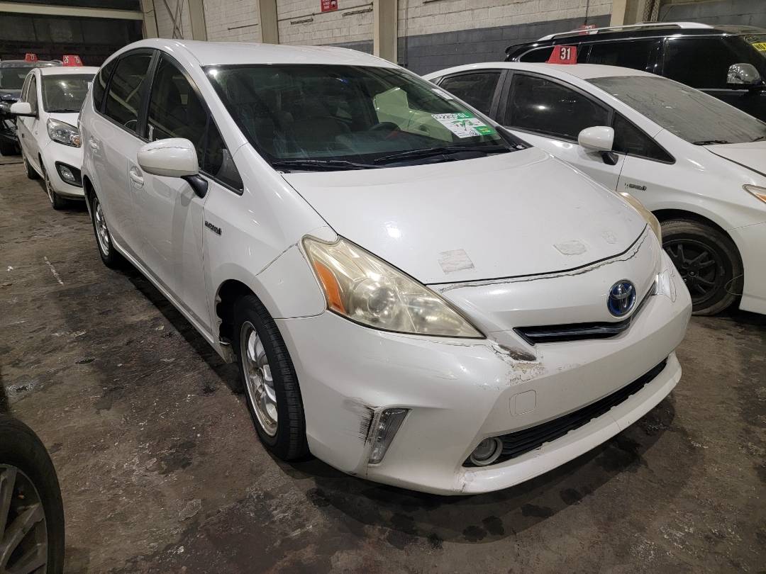 2013 TOYOTA PRIUS — 225390 Miles — Lot D3228813 — Main - Marhaba Auctions Used Cars - Image 3