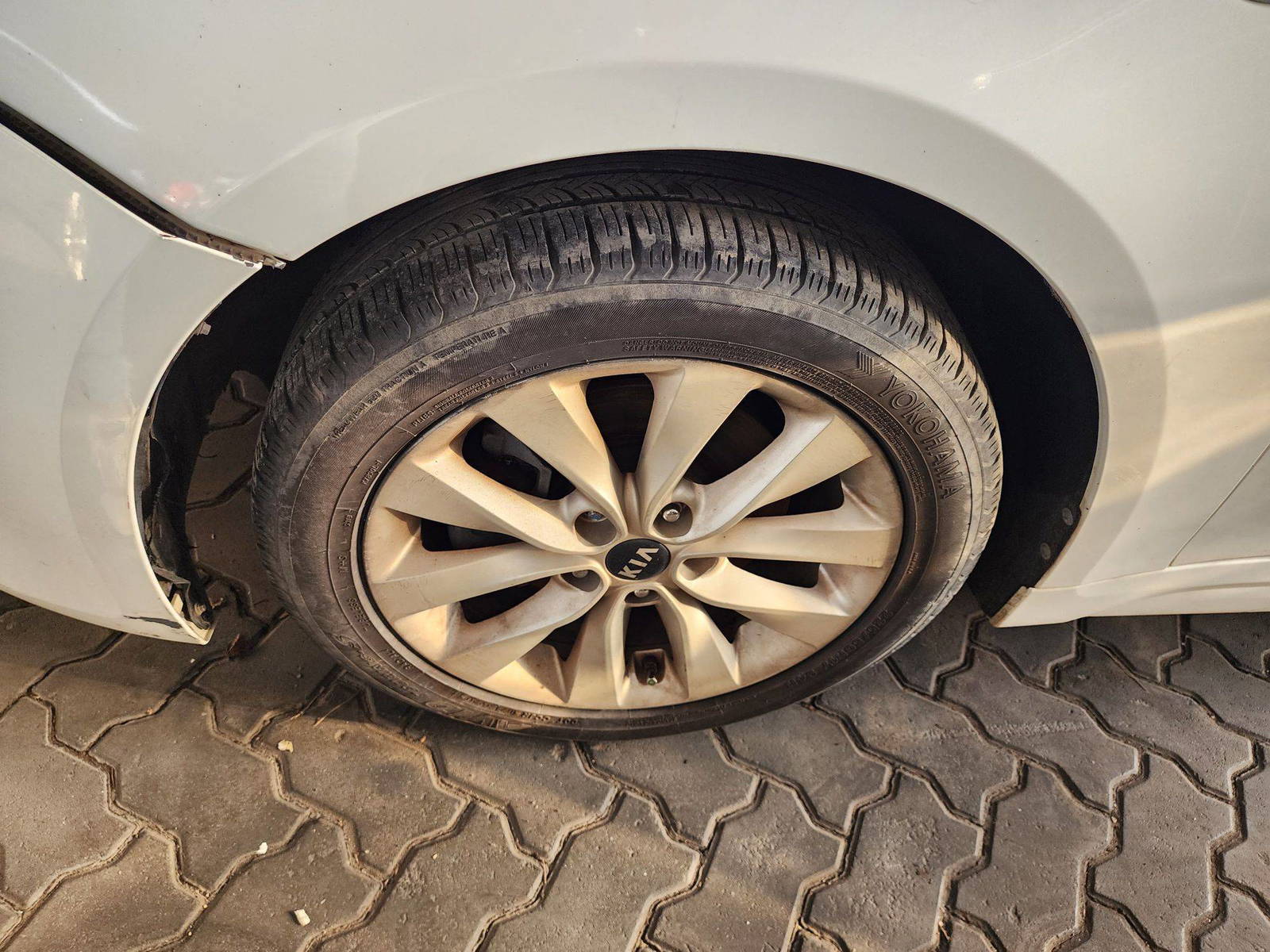2016 KIA OPTIMA — 205728 Miles — Lot 38965141 — Main - Marhaba Auctions Used Cars - Image 9