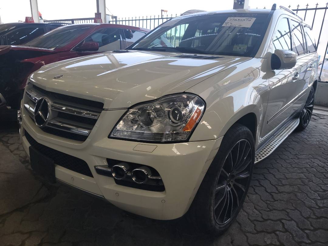 2010 MERCEDES BENZ GL-450 — 135603 Miles — Lot 37635579 - Marhaba Auctions Used Cars - Image 8