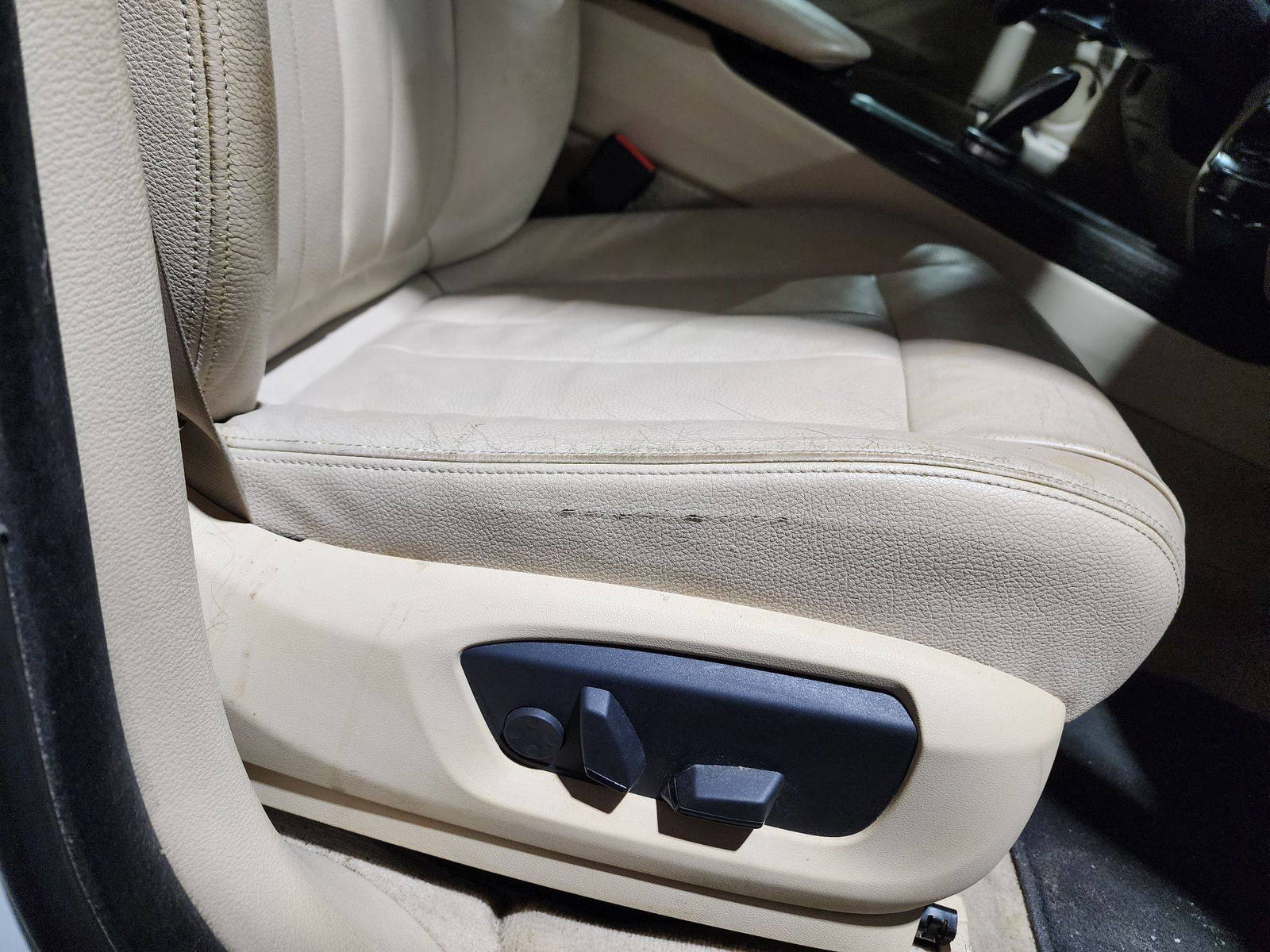 2015 BMW X5 XDRIVE35I — 157818 Miles — Lot 61470 — Main - Marhaba Auctions Used Cars - Image 8